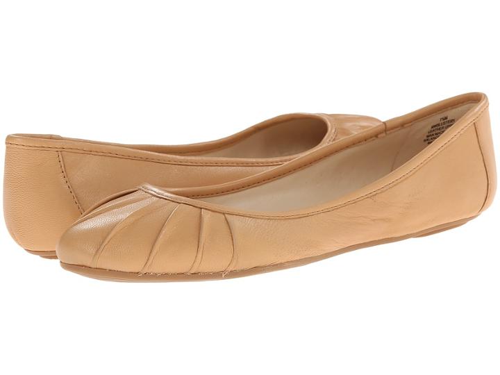 Nine West - Blustery