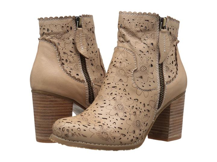 Spring Step - Baoli