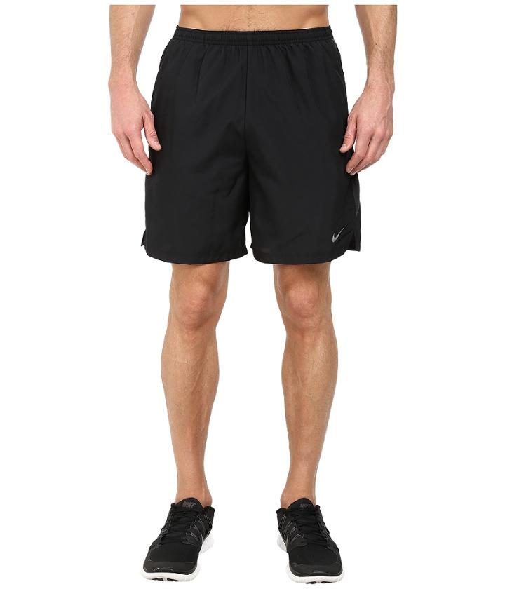 Nike - 7 Challenger Short