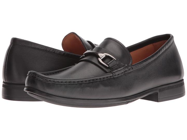 Vince Camuto - Finder