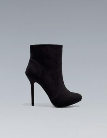 Plain Heel Ankle Boot