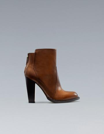 Ankle Boot With Zip