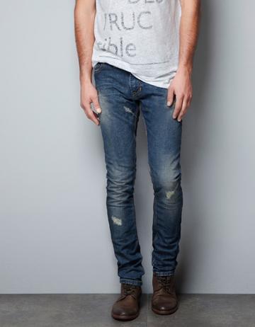 Ripped Skinny Jeans
