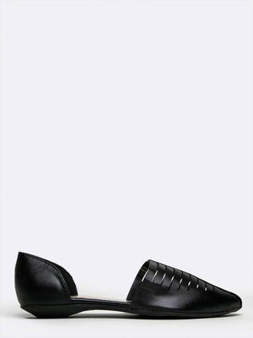 Cape Robbins Cheryl-jll-2 Flat
