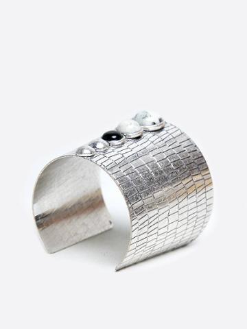 Zooshoo Warrior Princess Cuff