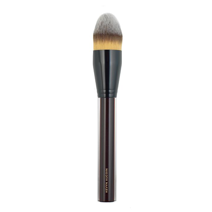 Kevyn Aucoin The Foundation Brush