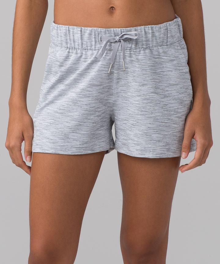 Lululemon On The Fly Short *2.5