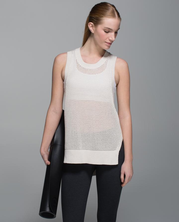 Lululemon Simply The Vest