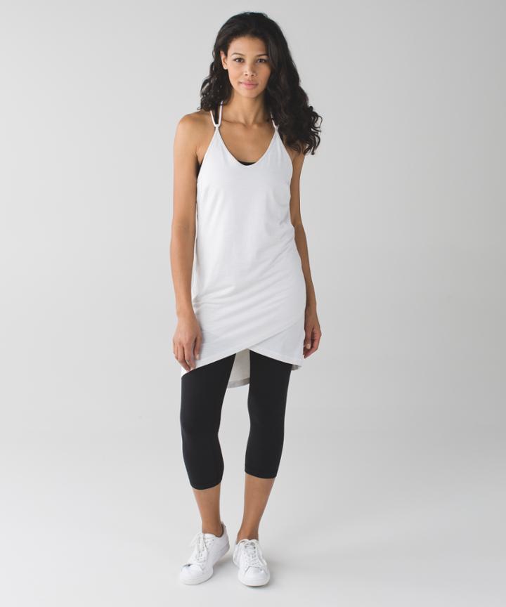 Lululemon Just Chillin' Dress