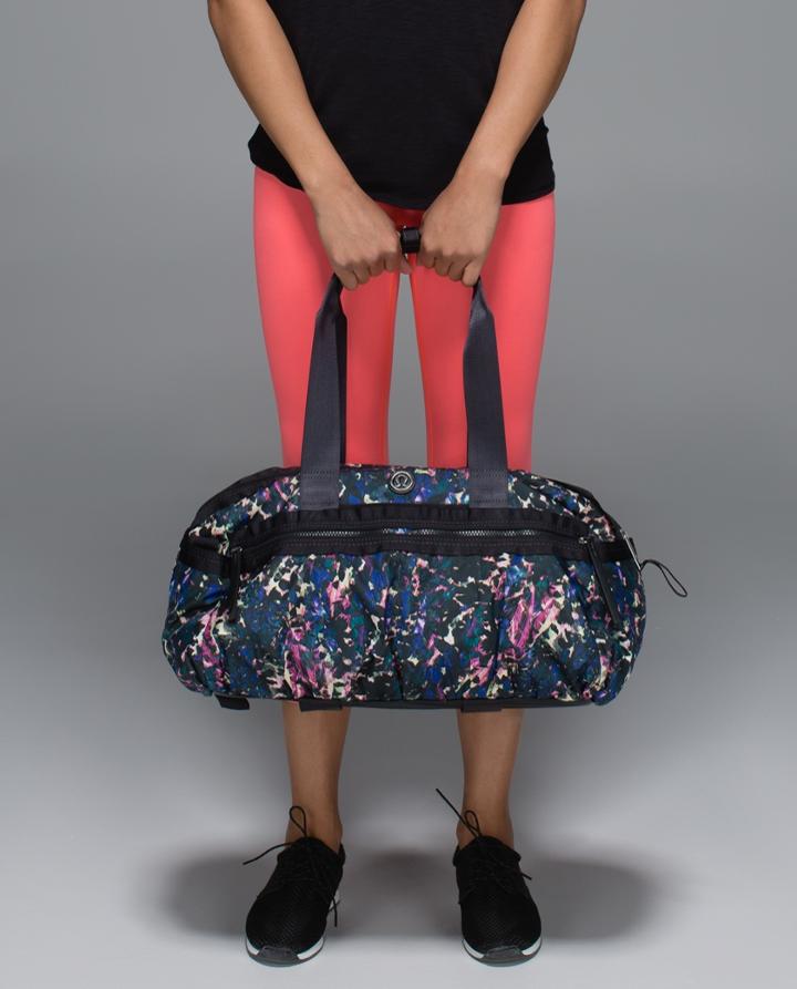 Lululemon Gym To Win Duffel