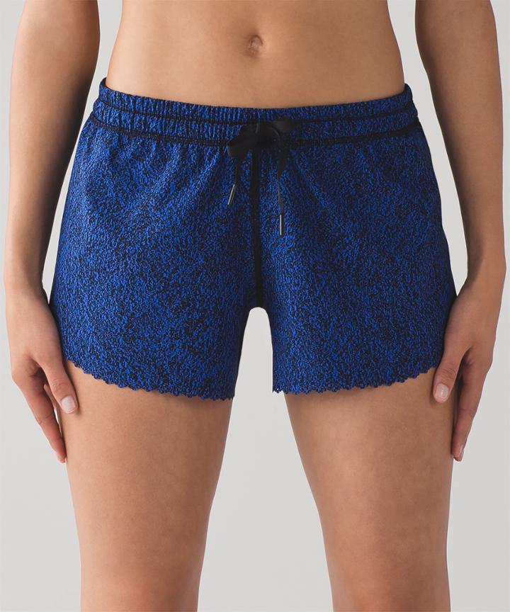 Lululemon Hit It Short *3.5