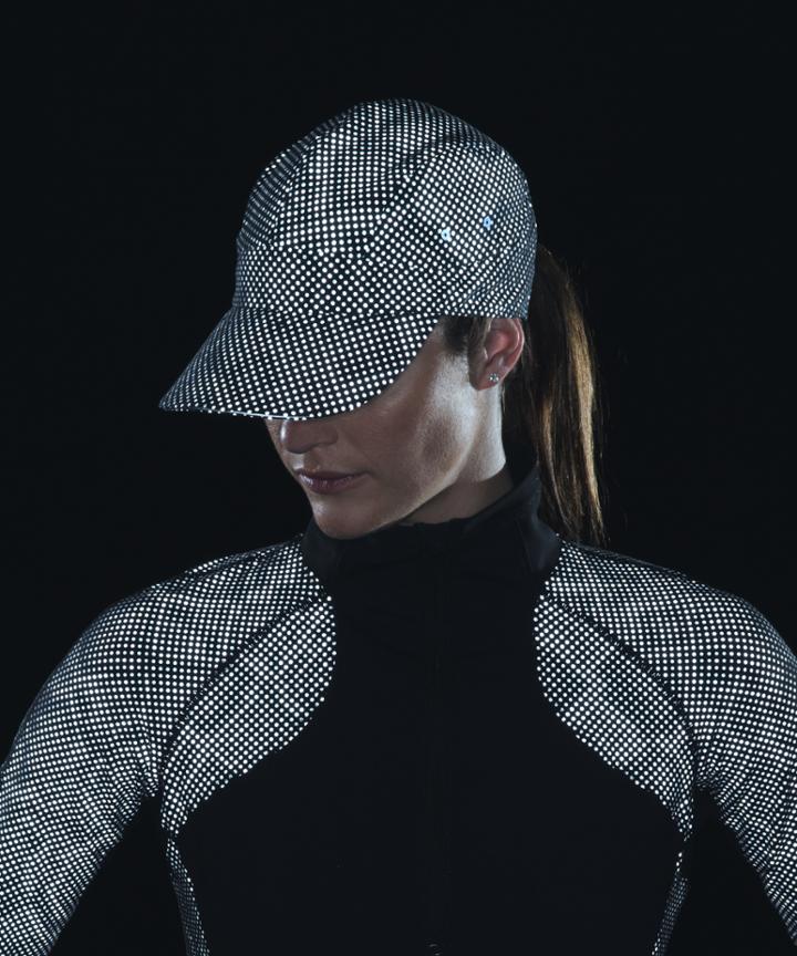 Lululemon Race To Place Run Hat *lights Out