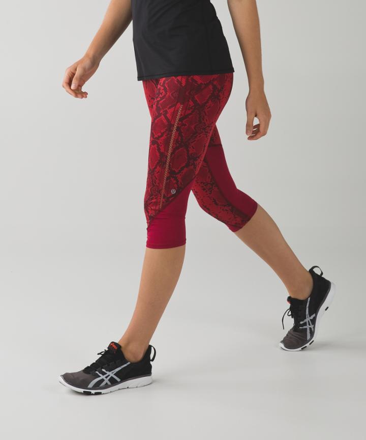 Lululemon Vent It Out Crop
