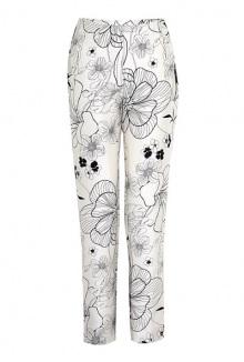 White Floral Printed Cotton Slim Leg Capri Trousers By Raoul